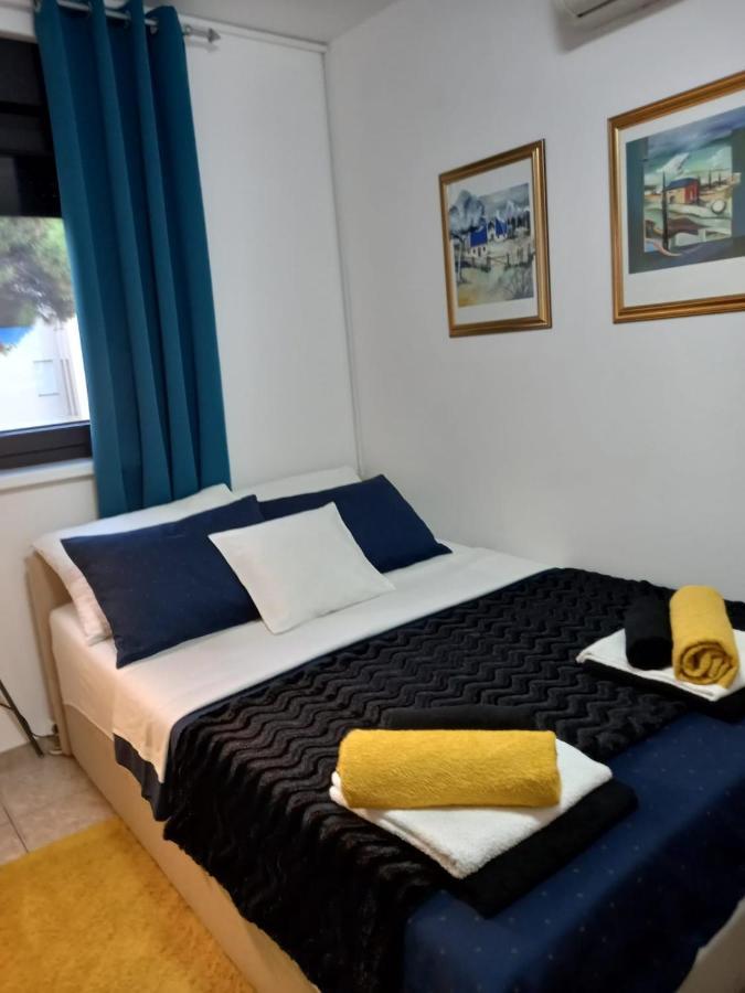 Apartmani Nella Vir Szoba fotó